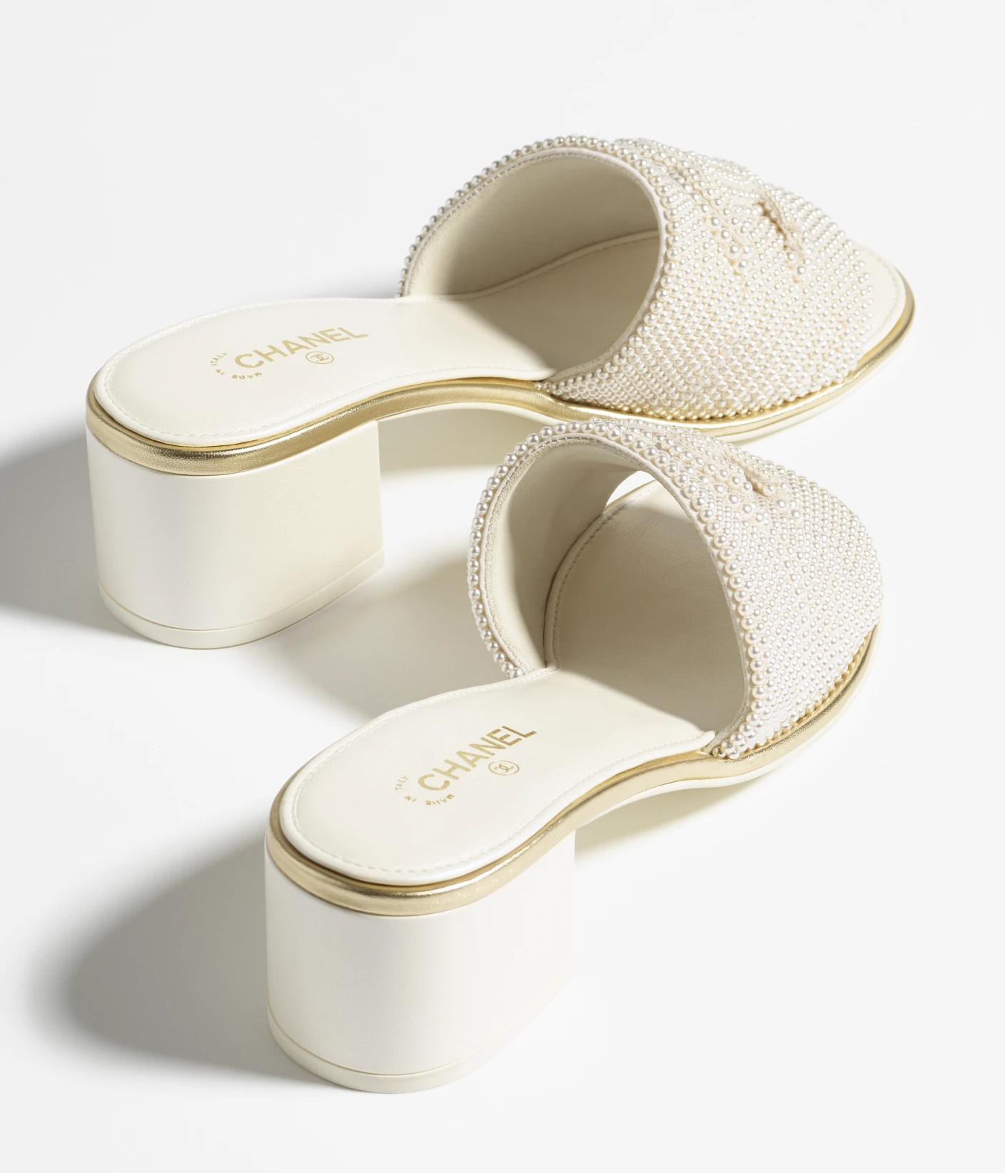 Chanel 2024/25 Métiers d’art Mules - Image 3